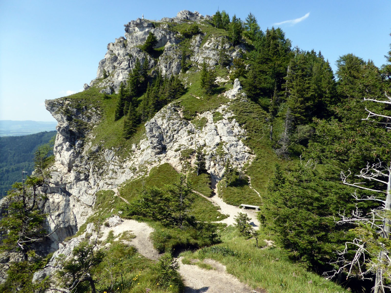 Alpiner Wegabschnitt auf den Nockstein