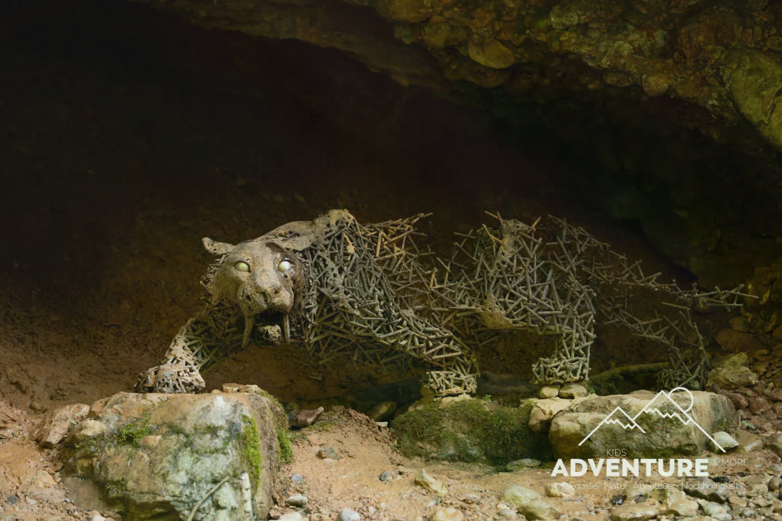 Auf Dinosaurierspuren durch die Glasenbachklamm