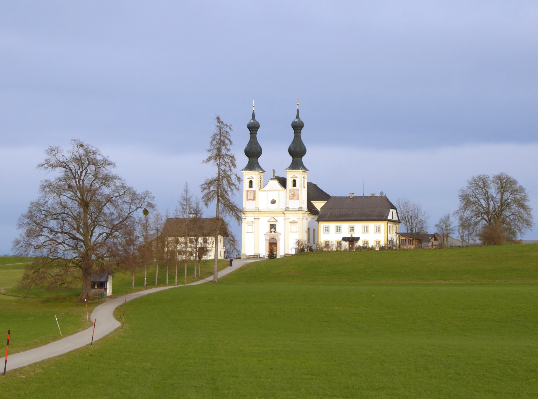 Die Wallfahrtskrche Maria Bühel.