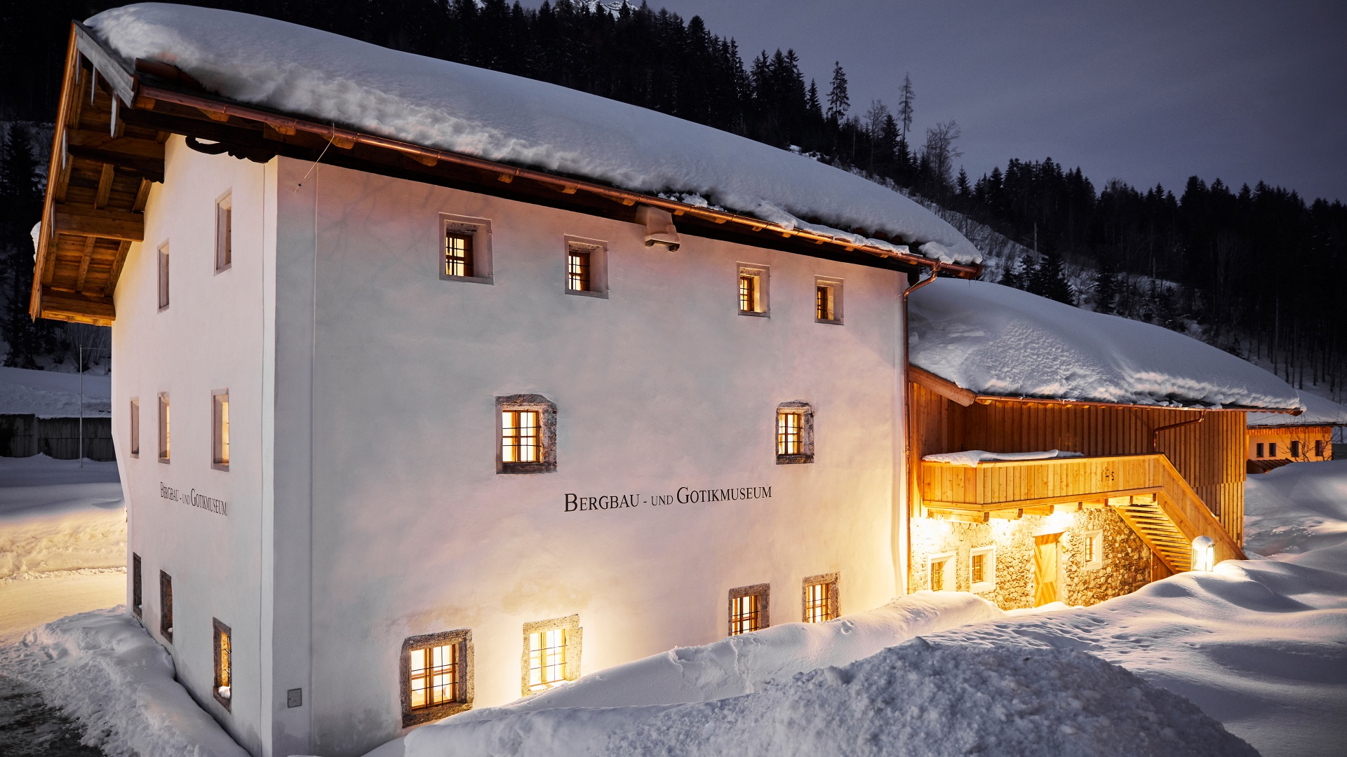 Bergbau- und Gotikmuseum Leogang im Winter