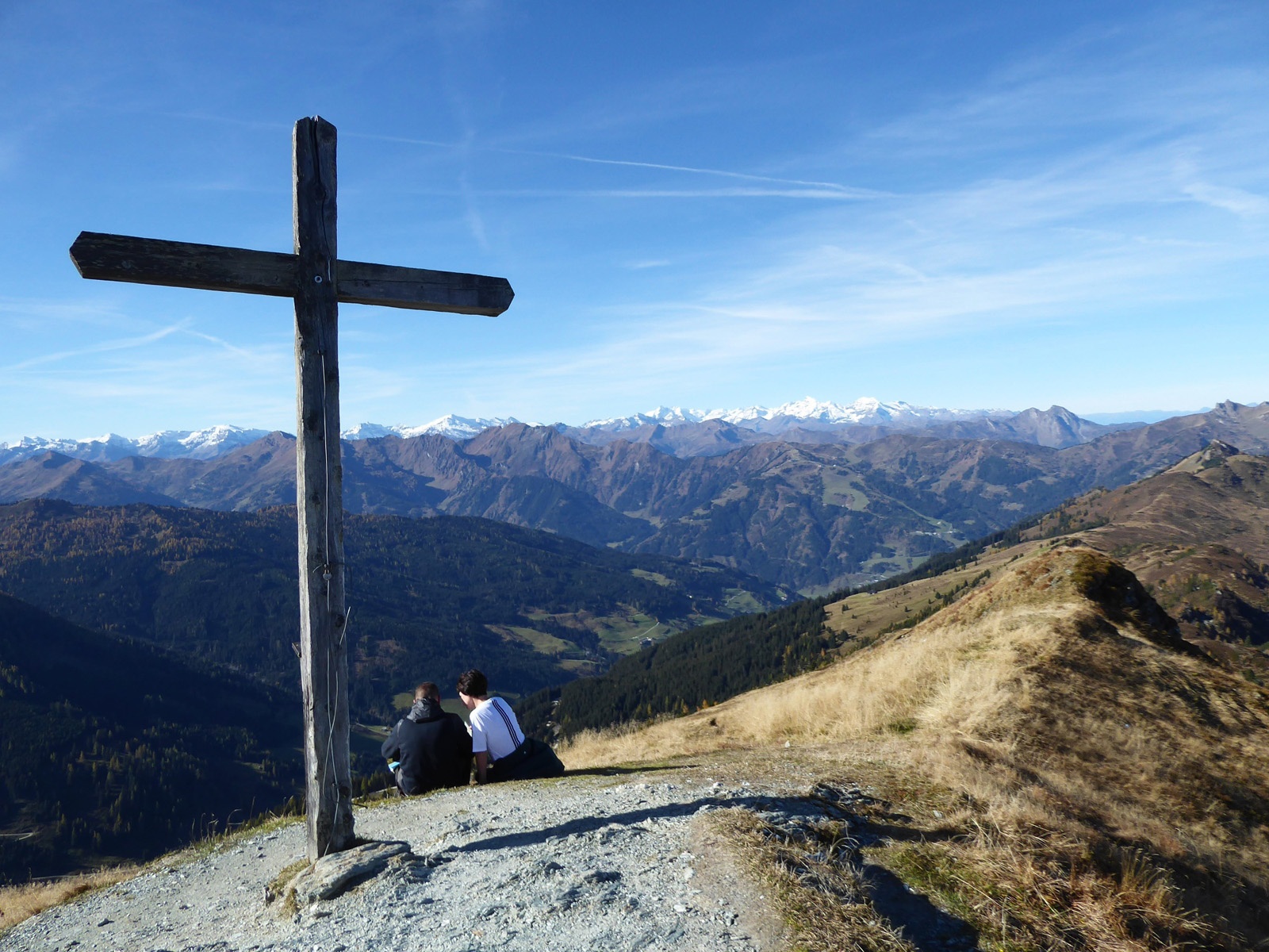 The Gründegg is a particularly magnificent lookout mountain for marveling and relaxing.