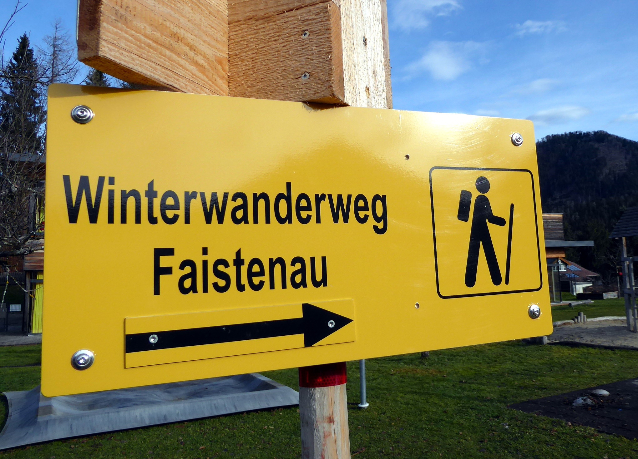 The snow is still missing, but it will definitely come in the cross-country skiing village of Faistenau.