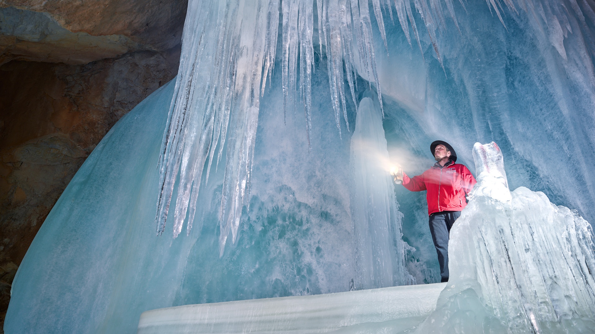 Eisriesenwelt - die größte Eishöhle der Welt